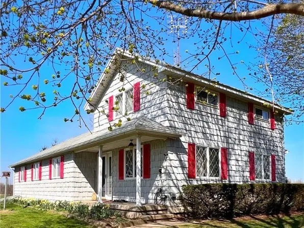 12363 Upton Rd, Red Creek, NY 13143