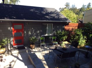 5763 Merriewood Dr, Oakland, CA 94611