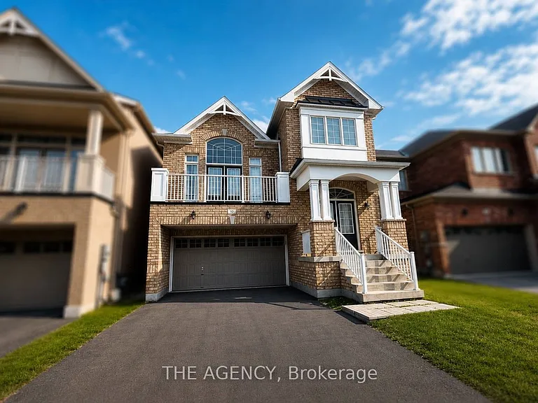 10 Hoover Park Dr — Photo 2