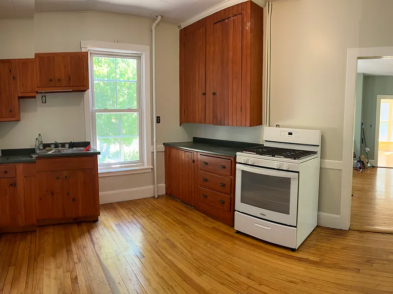 65 Waterville St #1 — Photo 9