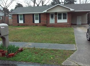 5452 Dodge Ct, Fayetteville, NC 28303