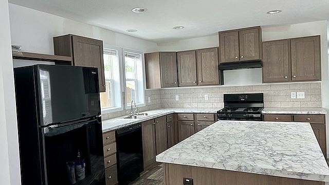 1st image of 236 N Carolina Dr