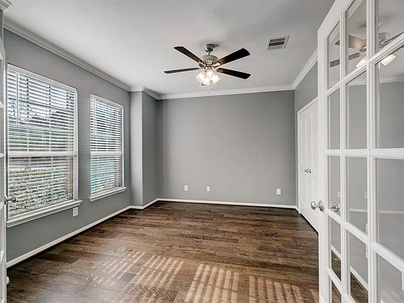 5th image of 2618 River Oak Court