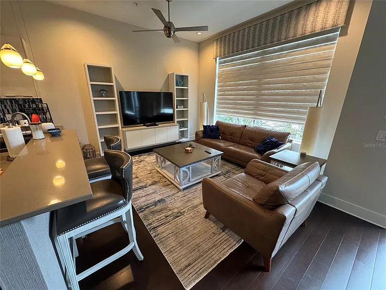 239 Cosmopolitan Ct — Photo 12