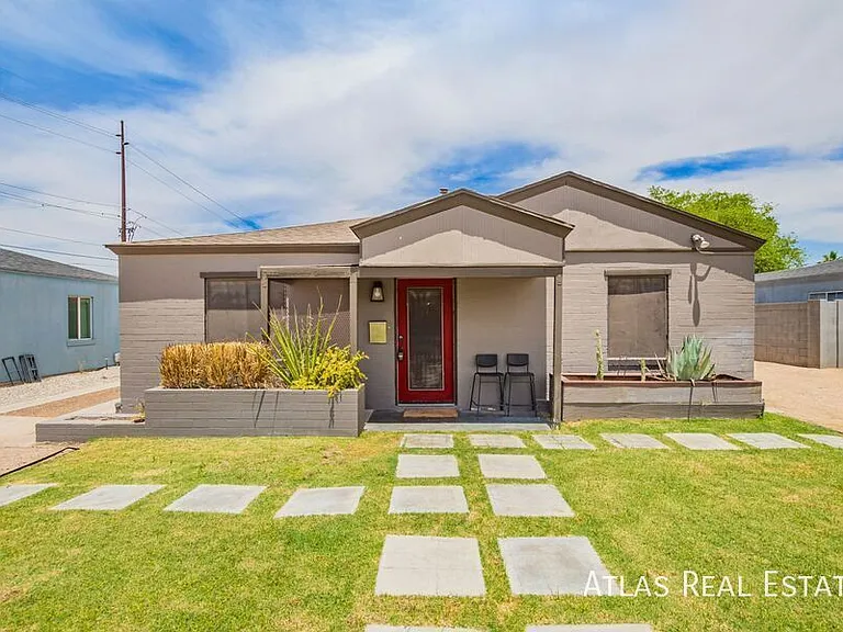 224 W Montecito Ave — Photo 1