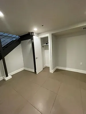 Rented by Lodger Corp | media 27