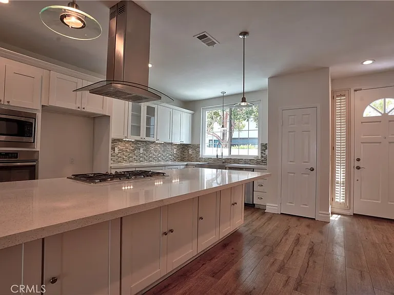 7401 Seabluff Dr #103 — Photo 4