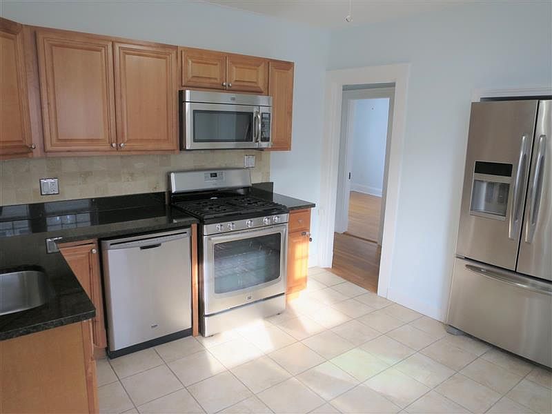 1st image of 192 Brookside Pkwy #1