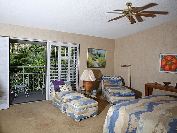 Two upstairs master suites 