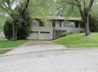 4216 N Drury Ave, Kansas City, MO 64117