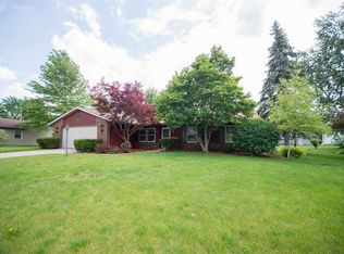 410 Eagle Ct, Columbia City, IN