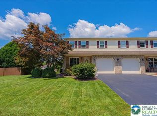 421 McKeever Ln, Northampton, PA 18067