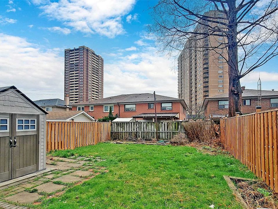 2nd image of 11 Marlington Cres