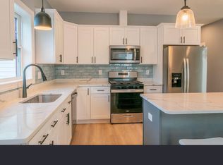 7 Parsonage Rd, North Yarmouth, ME 04097