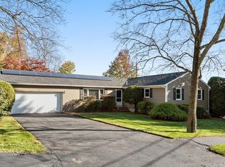 100 Barry Rd, Worcester, MA 01609