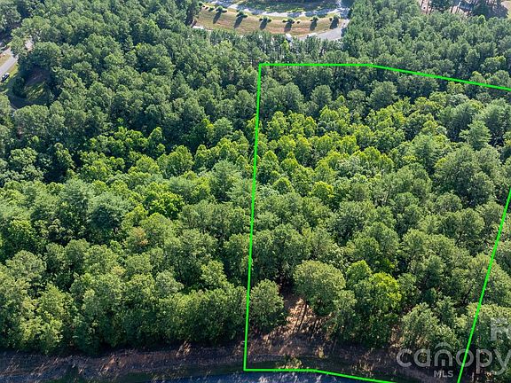 3rd image of 312 Twin Cove Dr #137