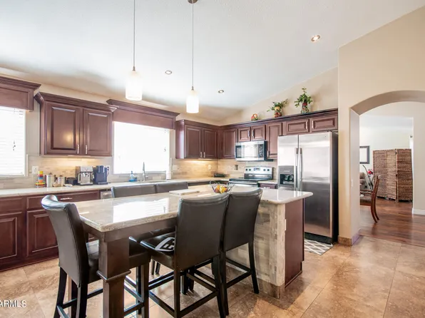 3051 E COLONIAL Place, Chandler, AZ 85249