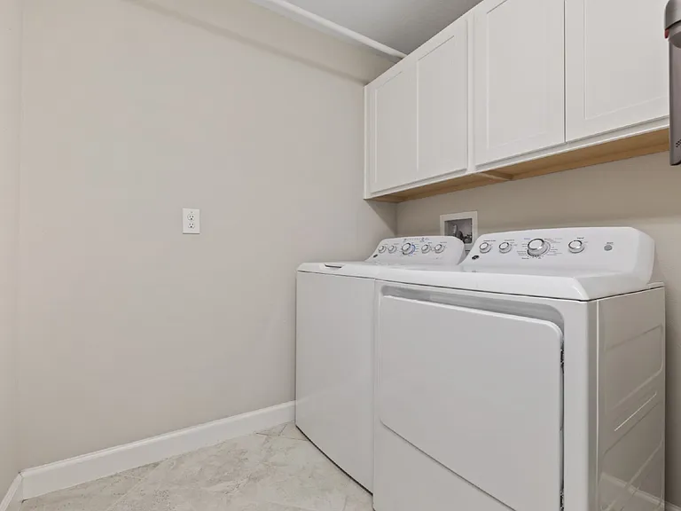 23252 Willow Glen Way — Photo 23