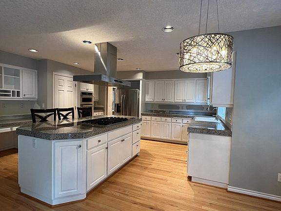 newly renovated kitchen