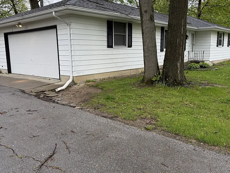 2316 Lima Ln — Photo 41