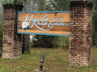 194 Ridgecrest Pkwy, Eastpoint, FL 32328