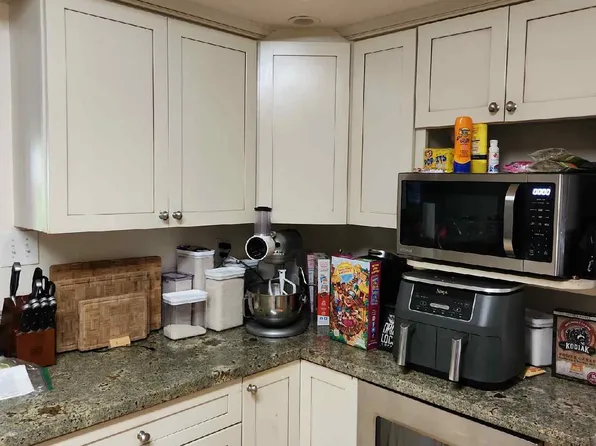 1551 Kuahaka St, Pearl City, HI 96782