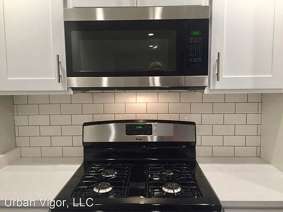 2nd image of 137 Woodland Ave #13702