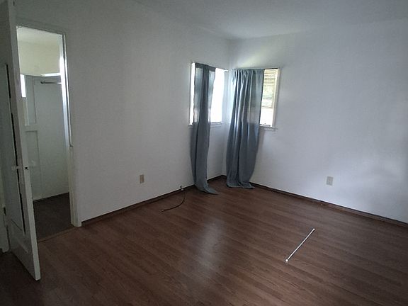 5th image of 1659 1/2 E Rogers St #16591/2