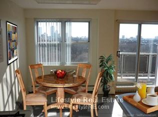 185 Freeman St APT 439, Brookline, MA 02446