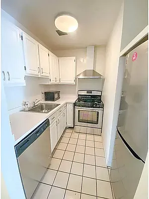 Rented by Oxford Property Group | media 15