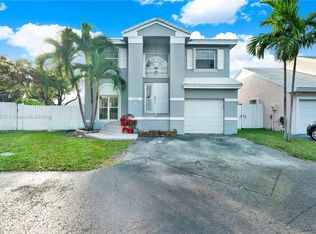 6350 SW 113th Ct, Miami, FL 33173