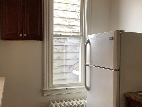 4th image of 14 W 26th St APT 10