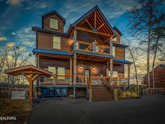 4th image of 1490 Sleepy Valley Ln