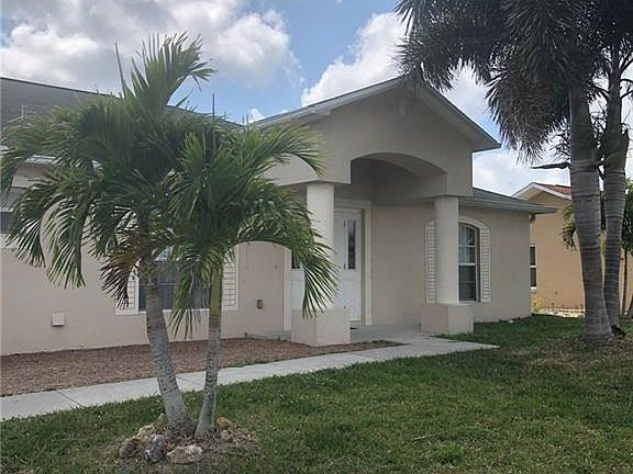 2nd image of 304 NW 20th Ter