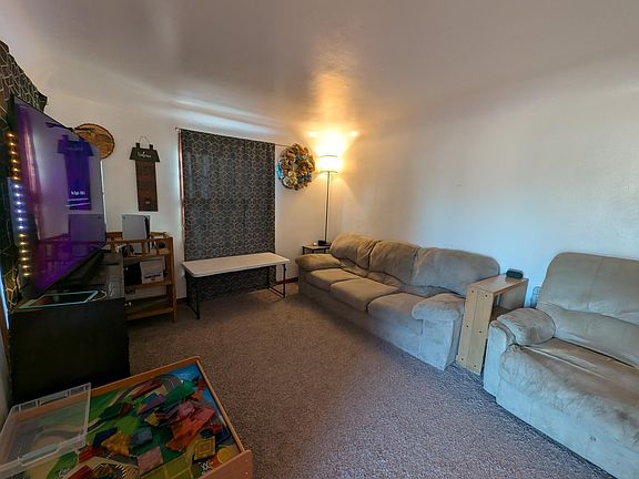 5th image of 1221 8th Ave SE