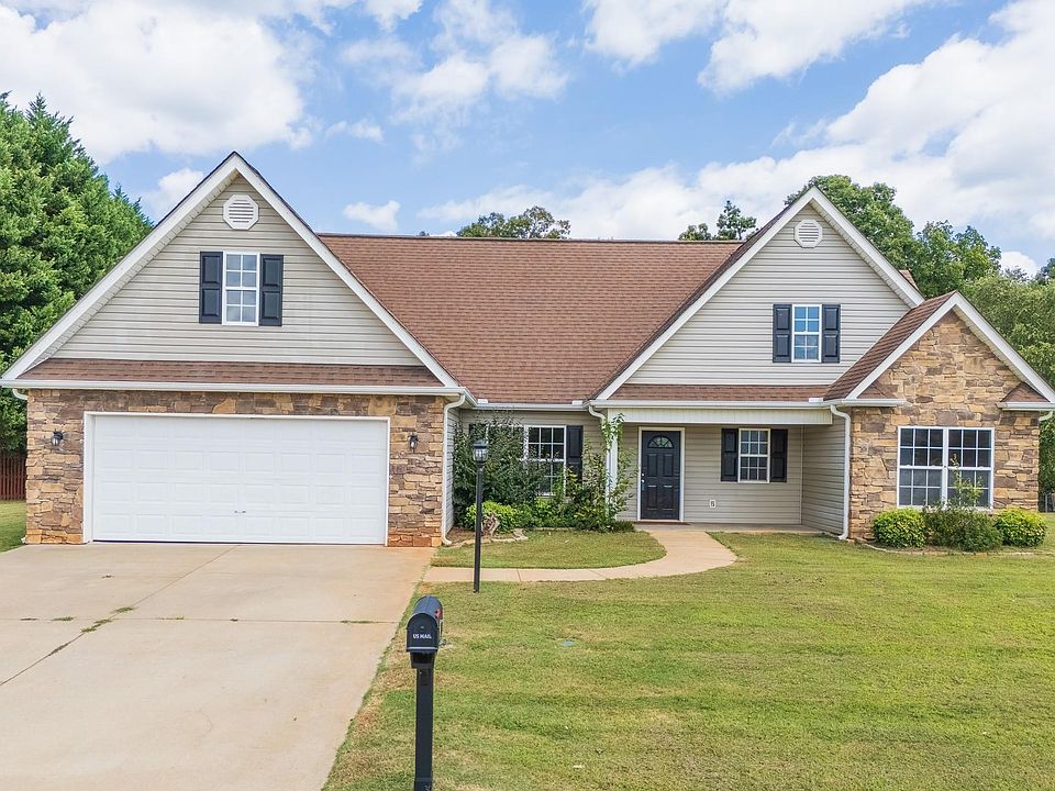 1st image of 1 Long Pond Ct