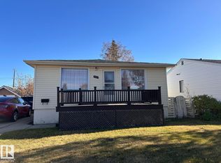 9921 163rd St NW, Edmonton, AB T5P 3N3