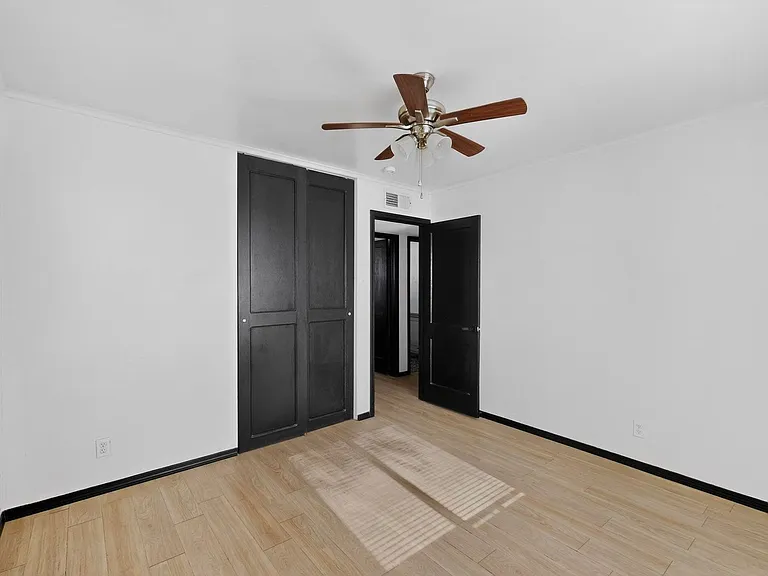 6203 Trowbridge Dr — Photo 18