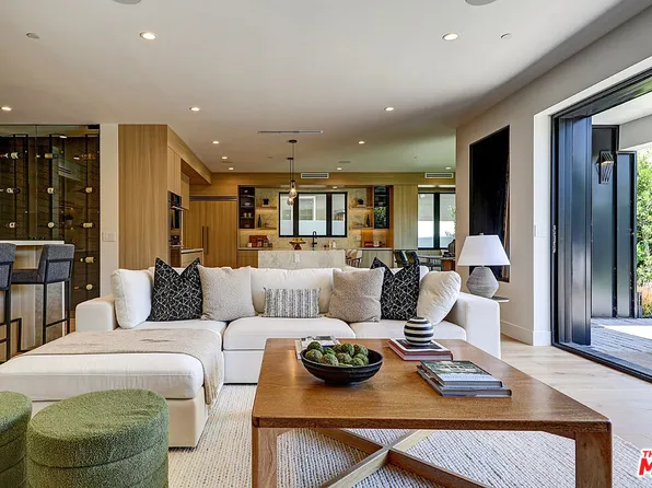 846 Dickson St, Marina Del Rey, CA 90292