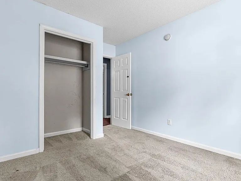 4223 Woodridge Dr — Photo 17