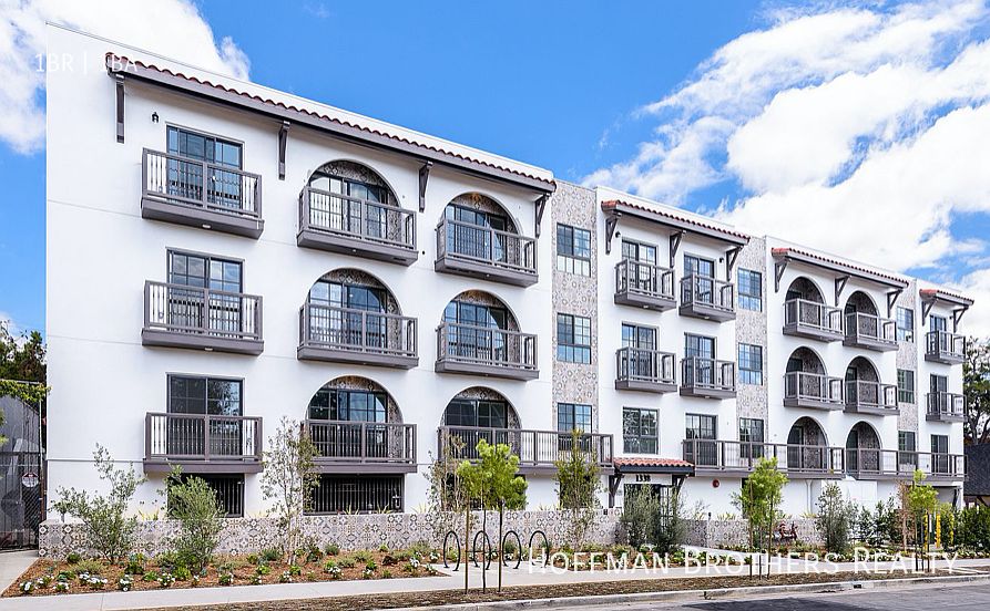 1st image of 1338 N Formosa Ave #317A