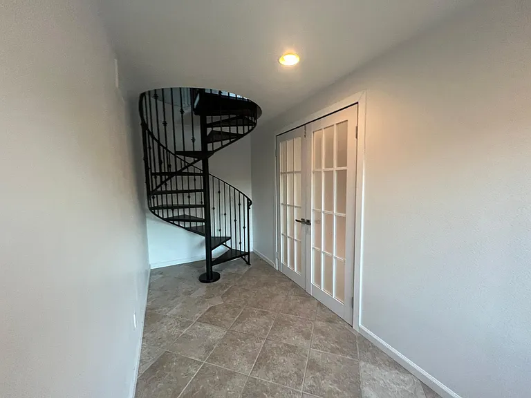 17481 Fairhope Ct — Photo 27