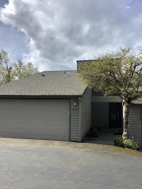 1st image of 10023 NE 115th Ln
