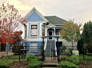 928 Ferry St SW, Albany, OR 97321