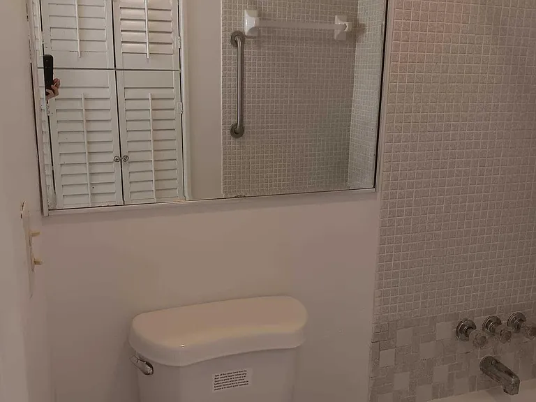 20886 Vinesta Cir #313 — Photo 15