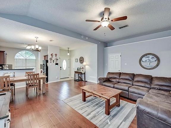 4th image of 5724 Northfield Dr