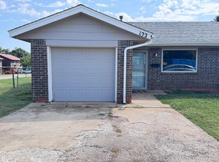122 N Blackwelder Ave, Edmond, OK 73034