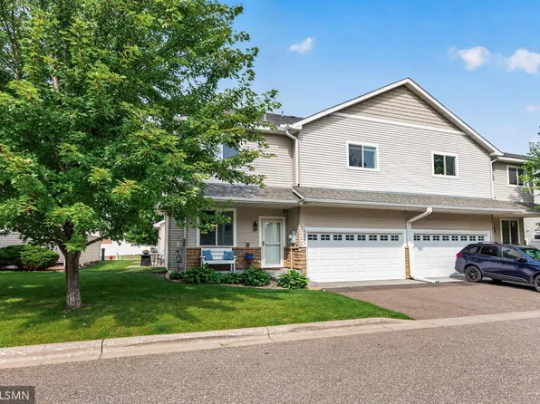 1289 County Road D Cir E #A, Maplewood, MN 55109