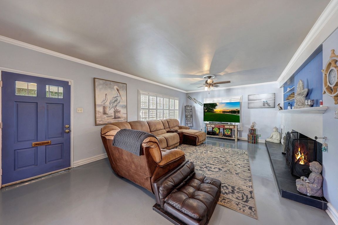 next background image