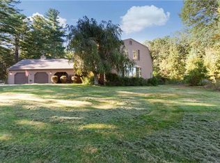 135 Sharpe St, West Greenwich, RI 02817